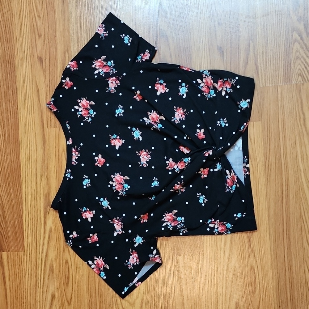 T short
